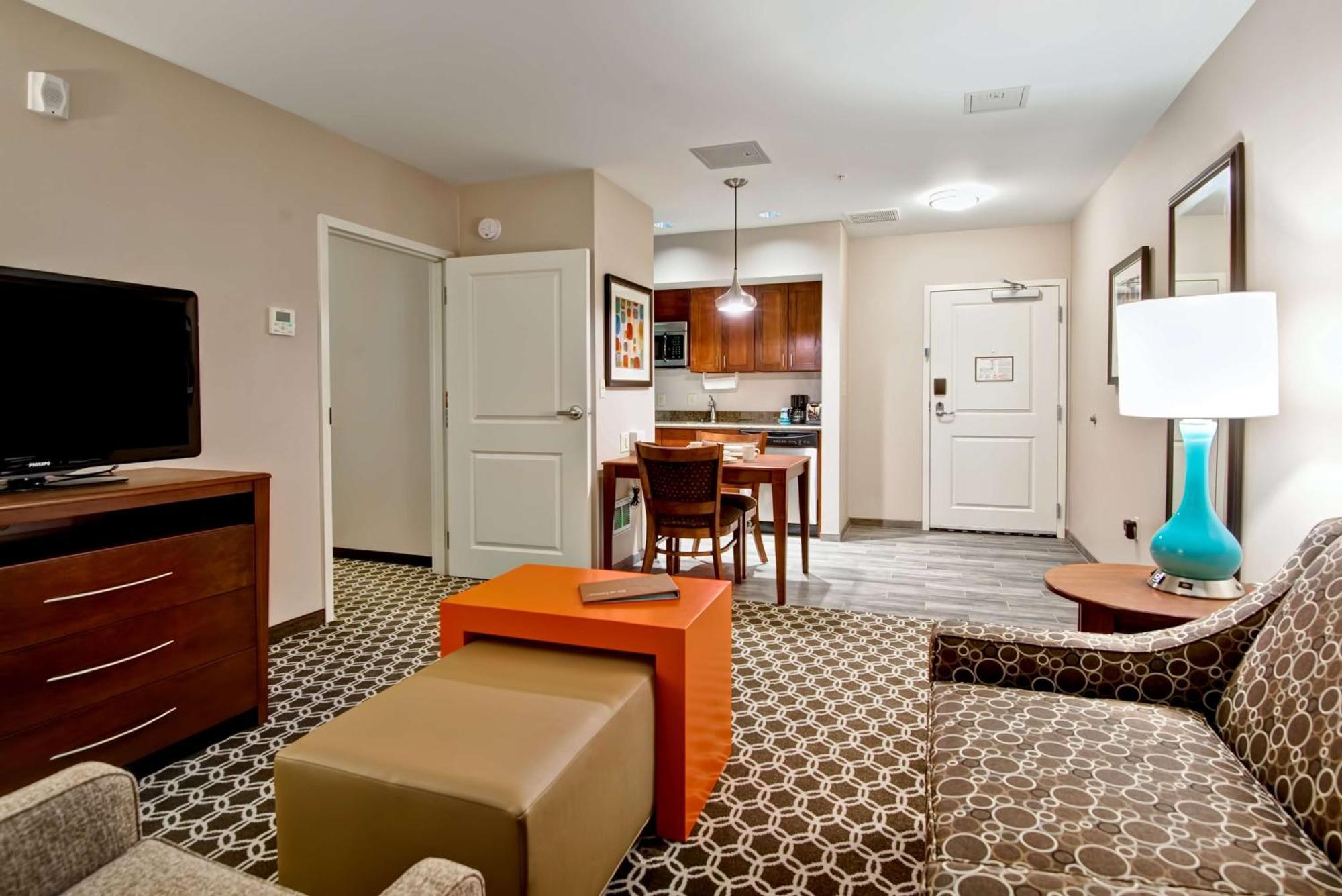 Homewood Suites By Hilton Грийли Екстериор снимка