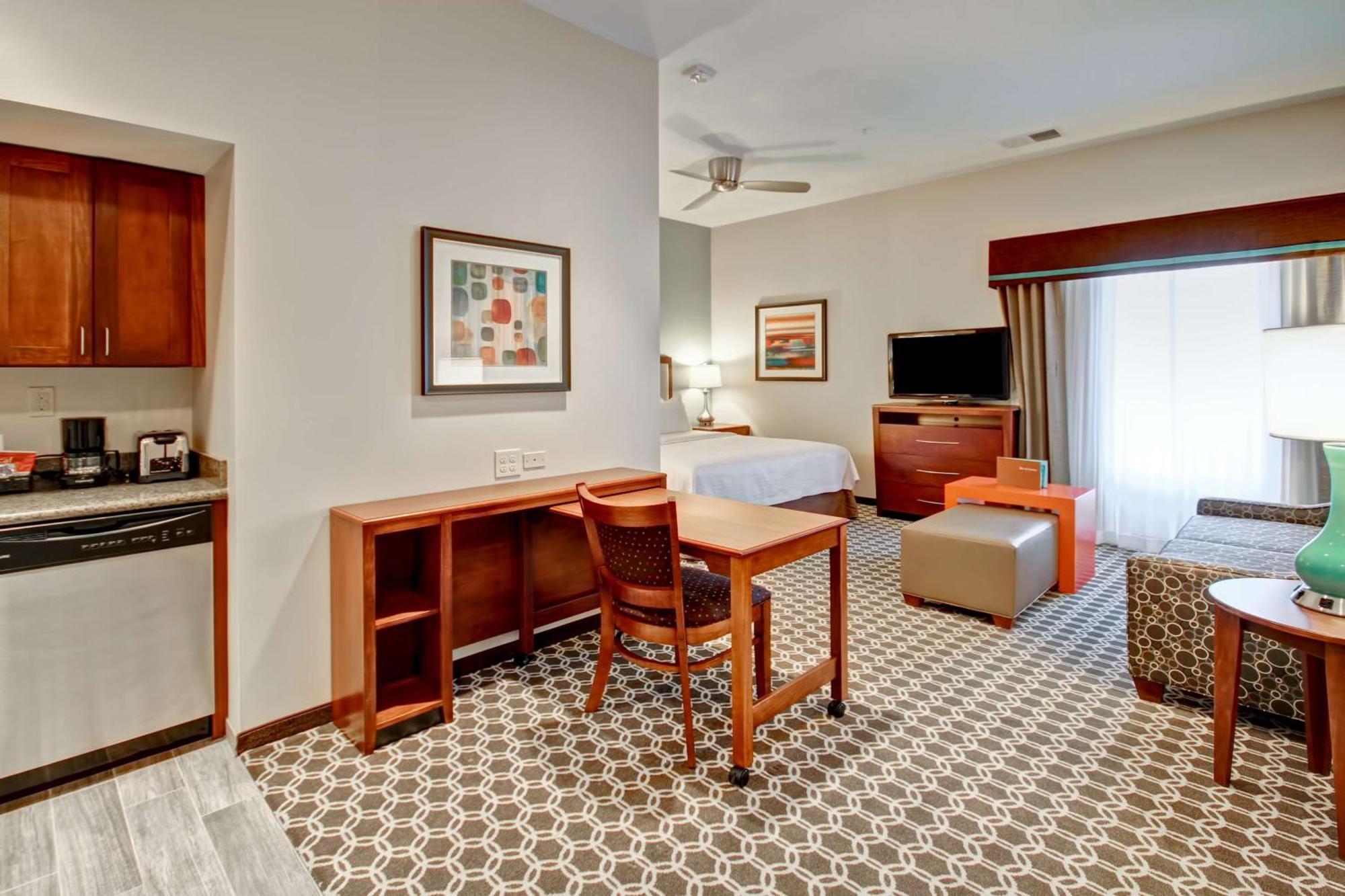 Homewood Suites By Hilton Грийли Екстериор снимка